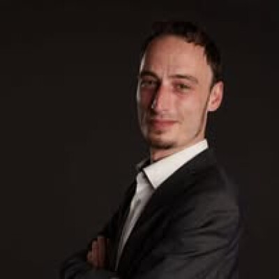 Jakub zoekt een Kamer / Huurwoning / Studio / Appartement in Leiden