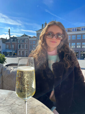 Julia is looking for a Room / Rental Property / Studio / Apartment in Leiden