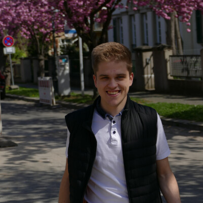 Yamal  zoekt een Kamer / Studio / Appartement in Leiden