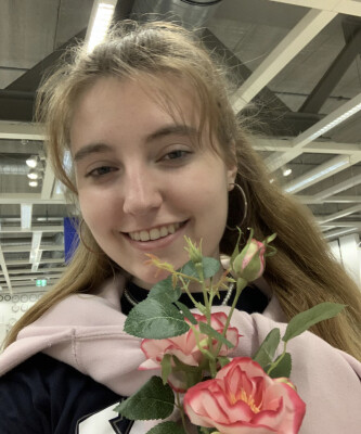 Elina zoekt een Studio in Leiden