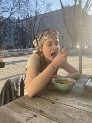 Mikayla zoekt een Kamer / Huurwoning / Studio / Appartement in Leiden